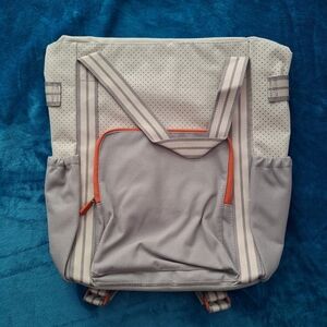 Thirty-One Day Away Backpack - Whisper Grey Colorblock ♥ NEW!!